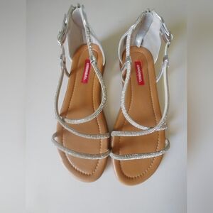 Slip-On Silver Strappy Sandals. Size 8